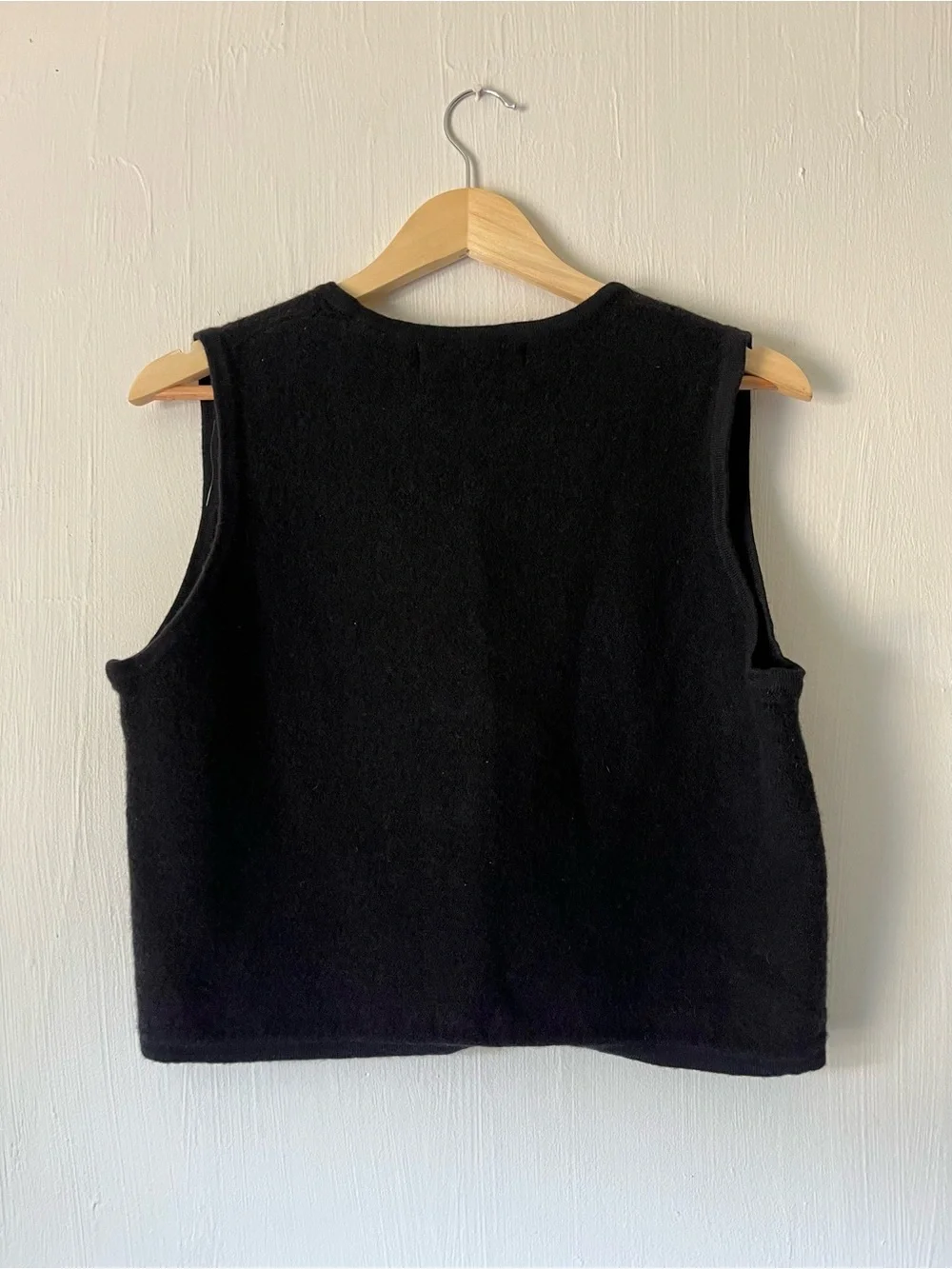 VTG Valerie Stevens 100% Merino Wool Black Embroidered Vest | Women’s Size: M